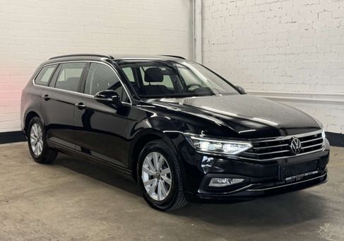 Volkswagen Passat, 2023