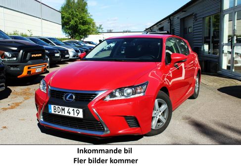 Lexus CT, 2015