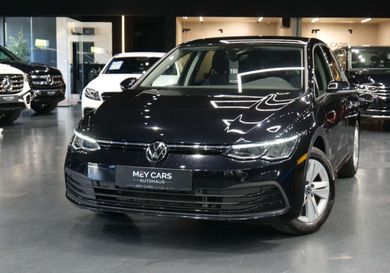 Volkswagen Golf, 2023