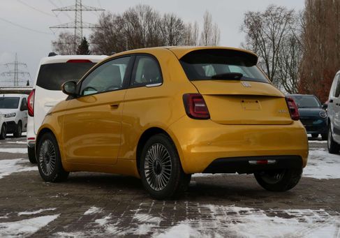 Fiat 500, 2025