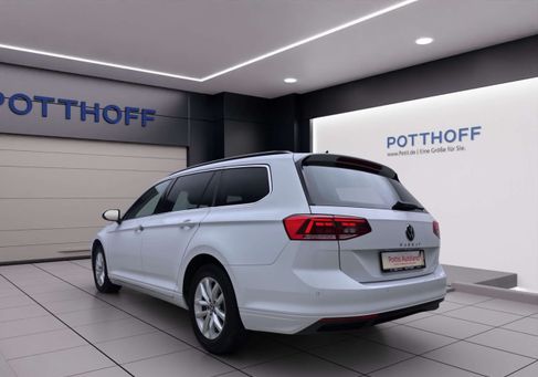 Volkswagen Passat Variant, 2023 3