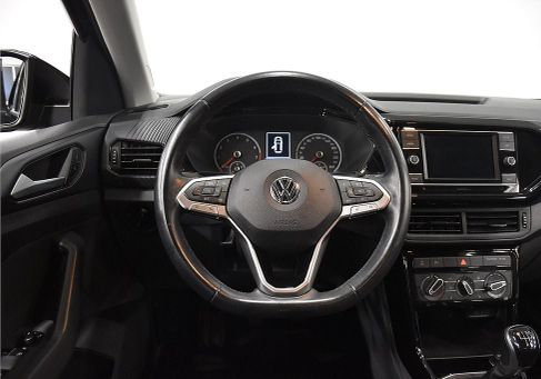 Volkswagen T-Cross, 2020