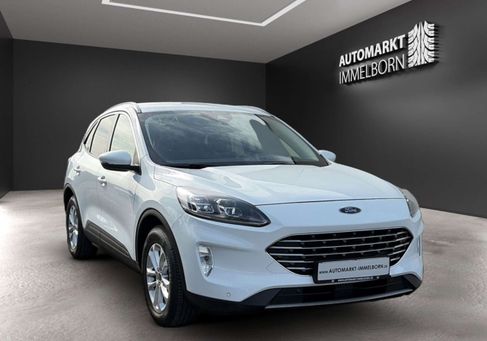 Ford Kuga, 2021