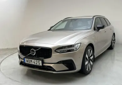 Volvo V90, 2025