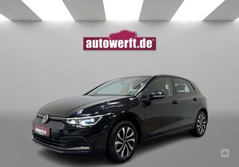 Volkswagen Golf, 2022