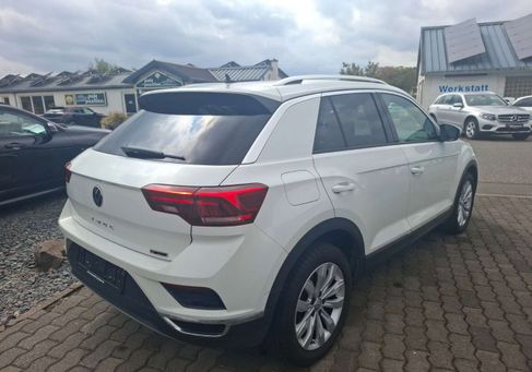 Volkswagen T-Roc, 2018