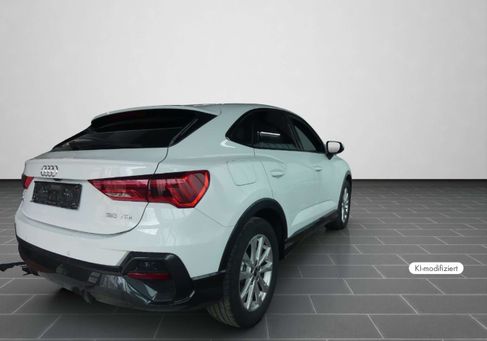 Audi Q3, 2022 2
