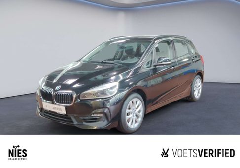 BMW 218, 2018
