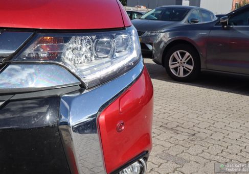 Mitsubishi Outlander, 2018 3