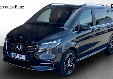 Mercedes-Benz V 300, 2025