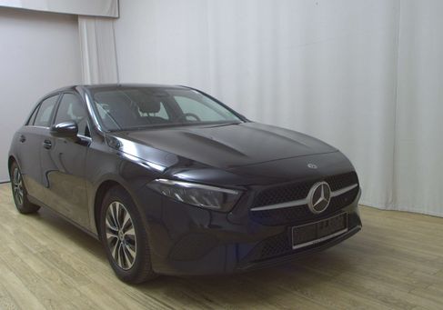 Mercedes-Benz A 200, 2023