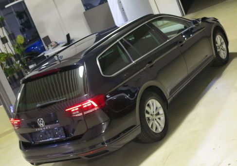 Volkswagen Passat Variant, 2022 3