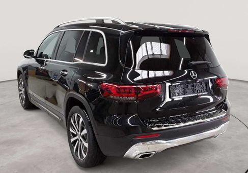 Mercedes-Benz GLB 200, 2022