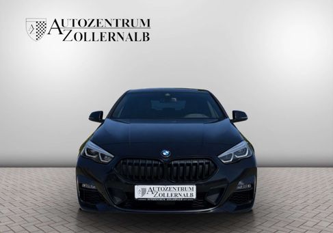 BMW 218, 2020 2