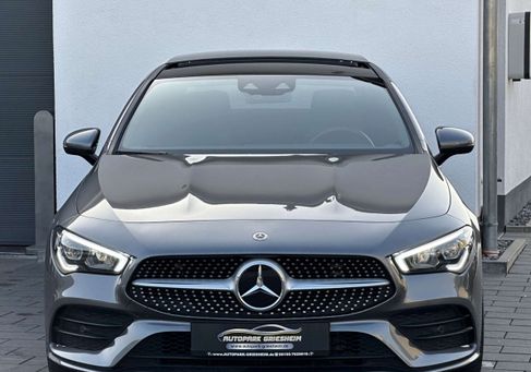 Mercedes-Benz CLA 180, 2022