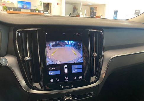 Volvo V60 Cross Country, 2021 3