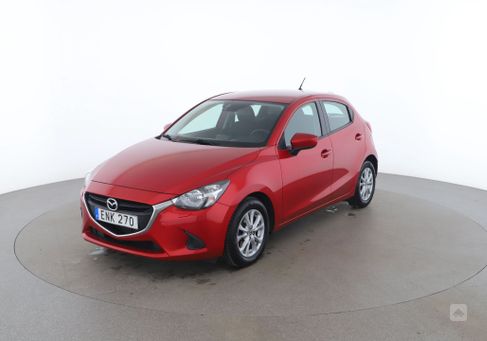 Mazda 2, 2015