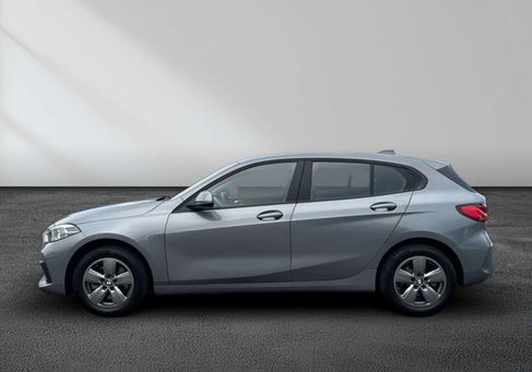 BMW 118, 2024