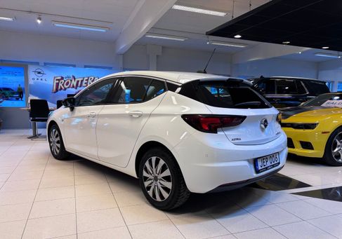 Opel Astra, 2021