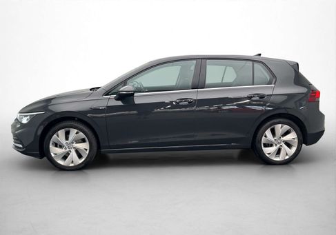 Volkswagen Golf, 2024 3