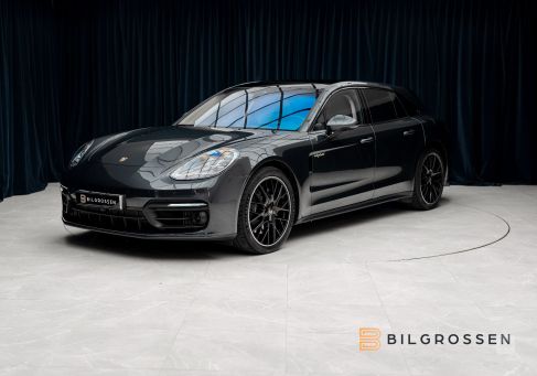 Porsche Panamera, 2023