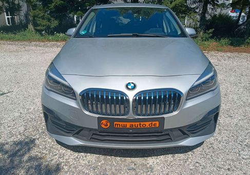 BMW 225, 2018