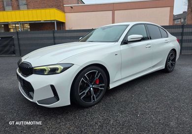BMW 330, 2022