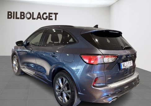 Ford Kuga, 2021