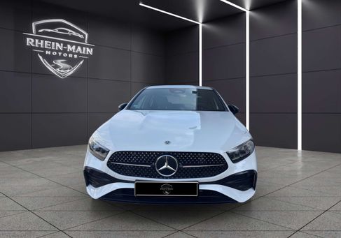 Mercedes-Benz A 200, 2023