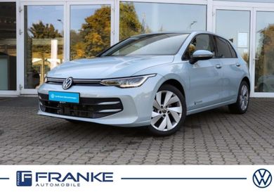 Volkswagen Golf, 2025