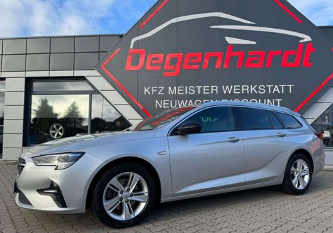 Opel Insignia, 2022 3