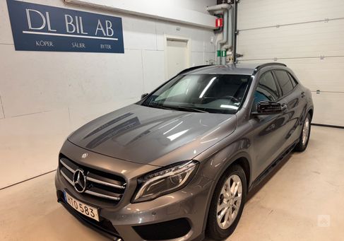 Mercedes-Benz GLA 200, 2016