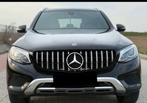 Mercedes-Benz GLC 300, 2019 3