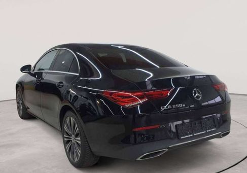 Mercedes-Benz CLA 250, 2022