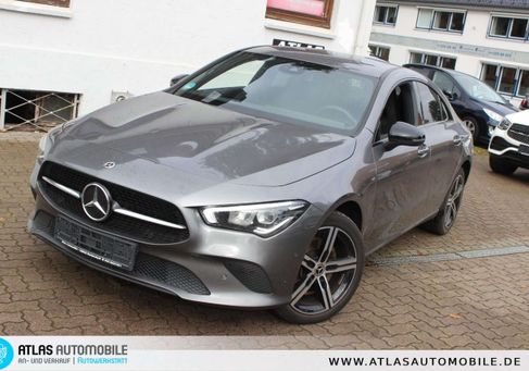 Mercedes-Benz CLA 250, 2022