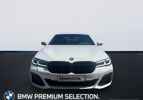 BMW 530, 2022