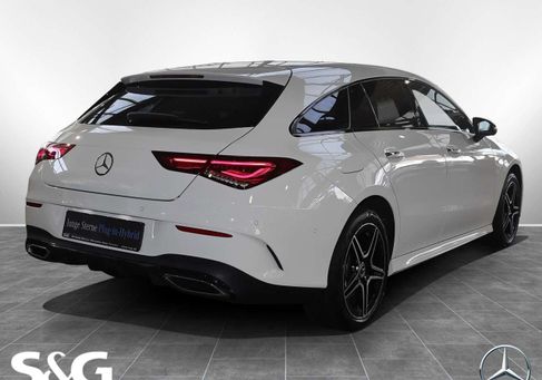 Mercedes-Benz CLA 250, 2022