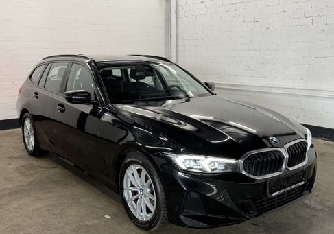 BMW 318, 2023