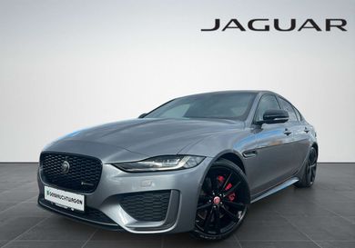 Jaguar XE, 2022