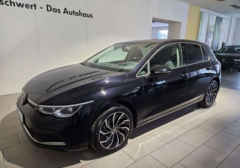 Volkswagen Golf, 2023 2