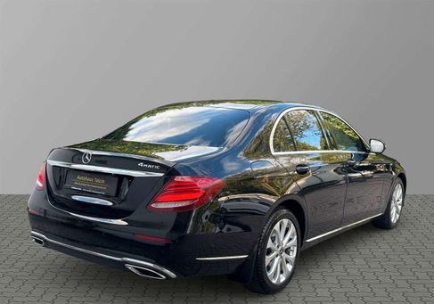 Mercedes-Benz E 220, 2018