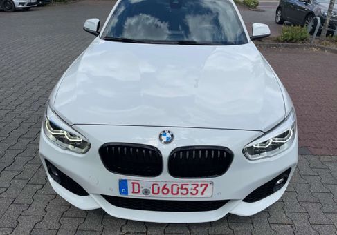 BMW 120, 2018