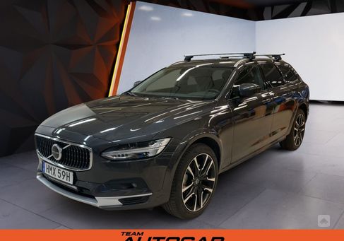 Volvo V90 Cross Country, 2023