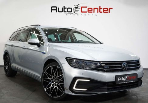 Volkswagen Passat, 2022