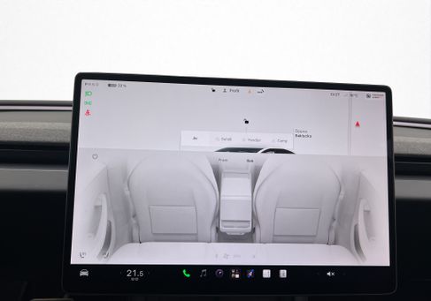 Tesla Model 3, 2024 3