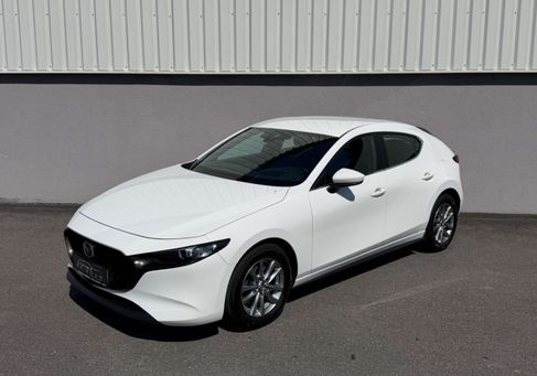 Mazda 3, 2023 3
