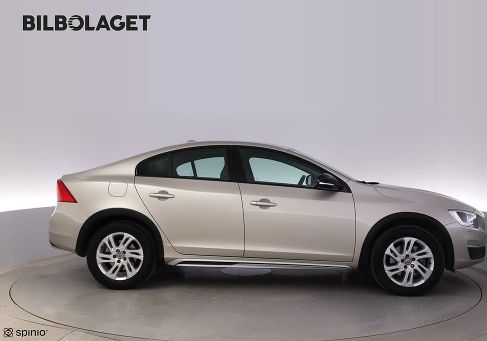 Volvo S60 Cross Country, 2017