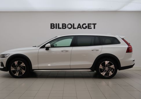 Volvo V60 Cross Country, 2019