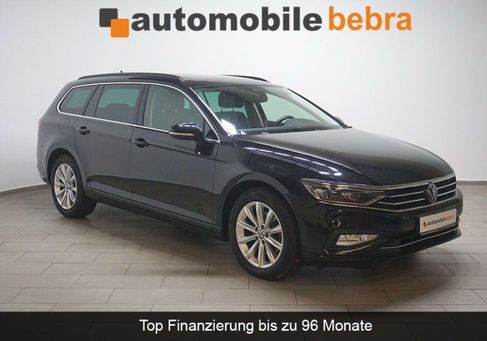 Volkswagen Passat, 2023