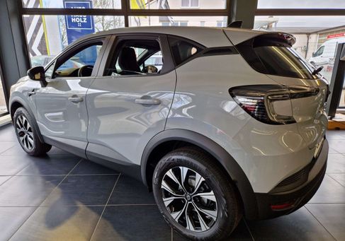 Renault Captur, 2025